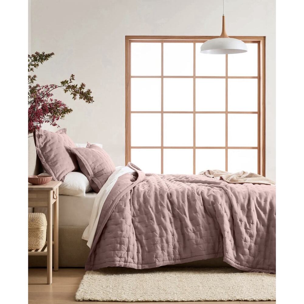 NWOT QUINCE EUROPEAN LINEN DREAM QUILT 2 SHAMS FULL / QUEEN DUSTY MAUVE MSRP 200 - Picture 2 of 7